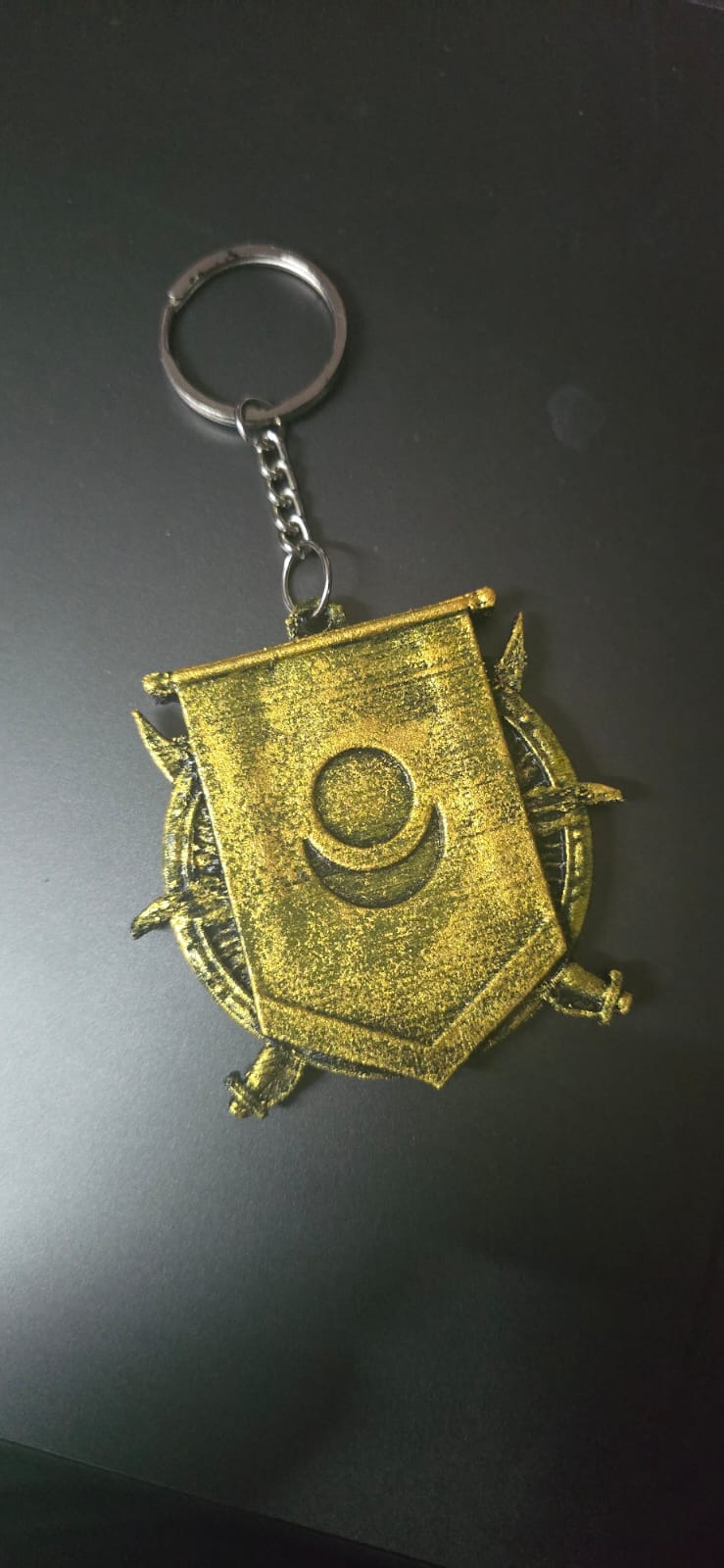FLAG SHIELD KEY CHAIN- ANTIQUE GOLD - Image 3
