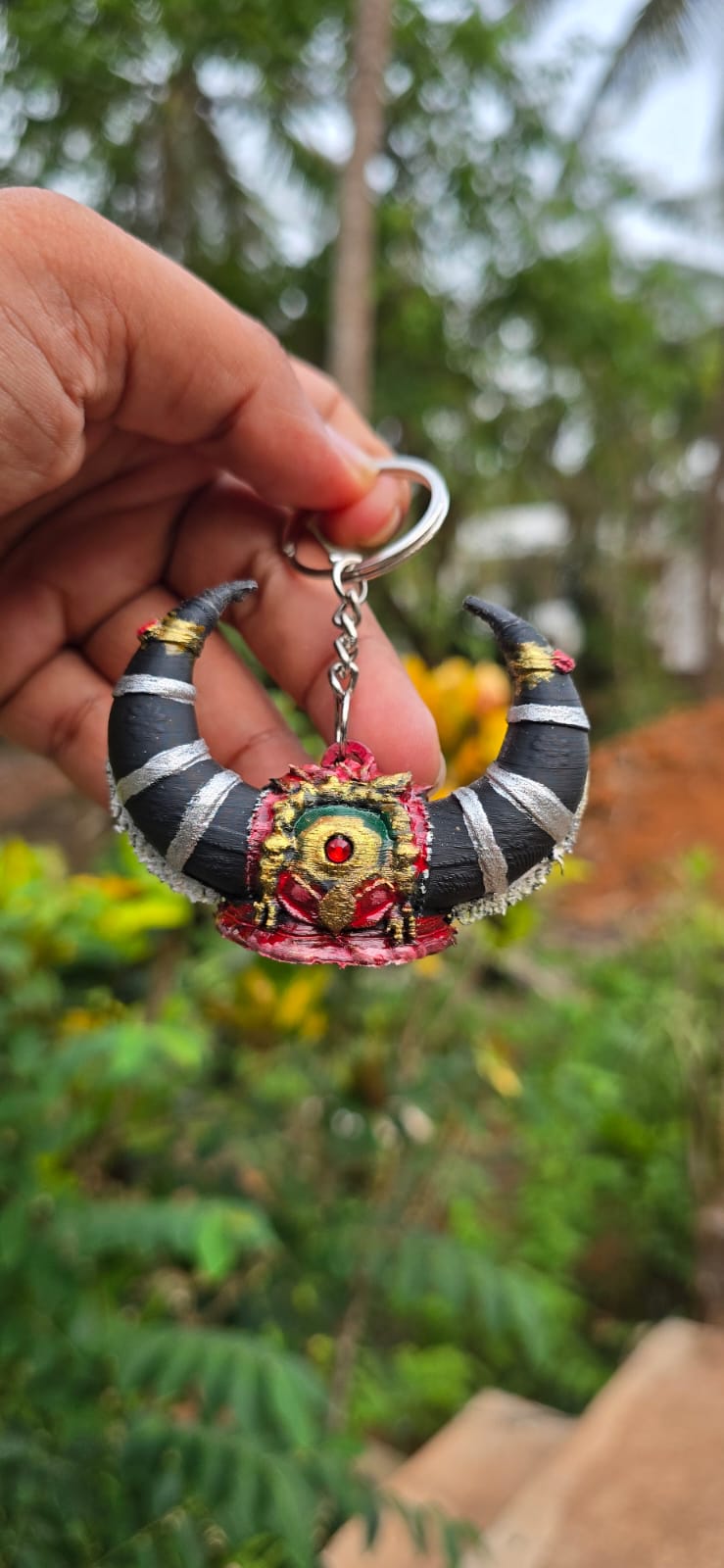 MAHISHA HORNS KEY CHAIN - Image 3